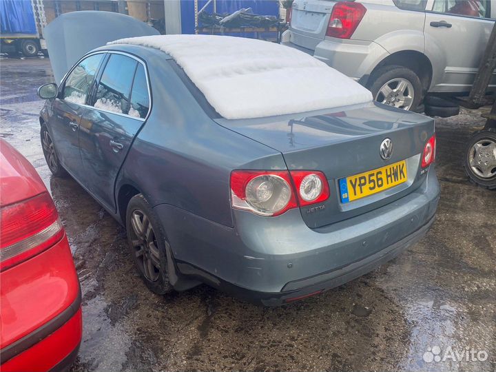 Разбор на запчасти Volkswagen Jetta 5