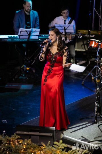 Педагог по вокалу