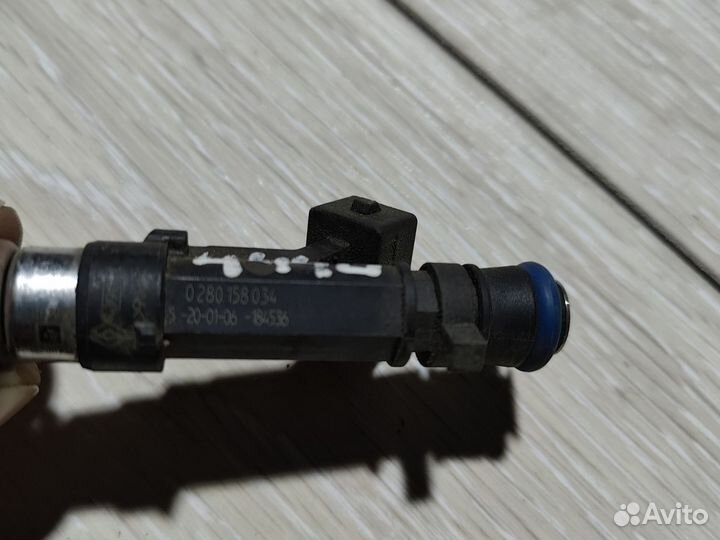 Форсунка Renault Logan