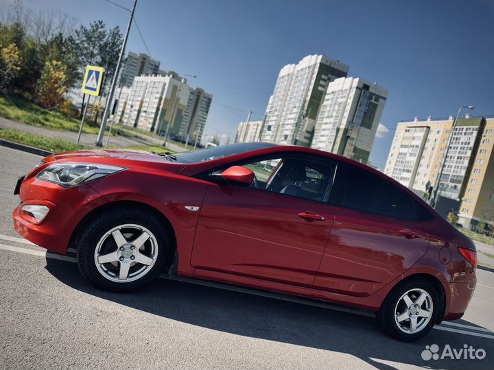 Hyundai Solaris 1.4 AT, 2014, 49 000 км