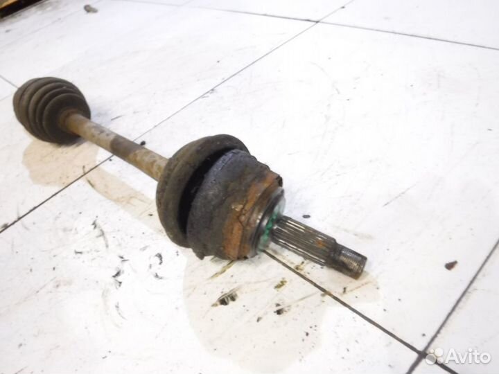 Привод передний левый Лада