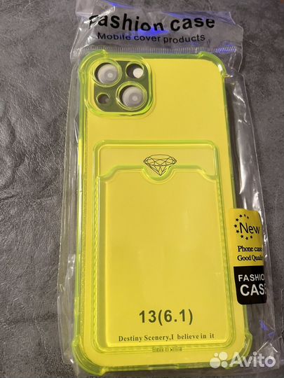Чехол на iPhone 13