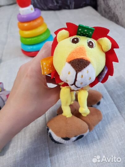 Развивающие игрушки пакетом