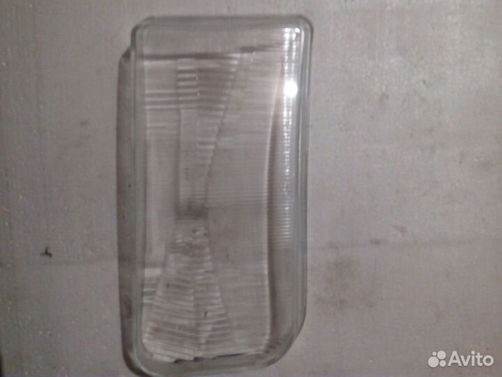 Стекло фары VW Ауди 80 Audi 80 б3