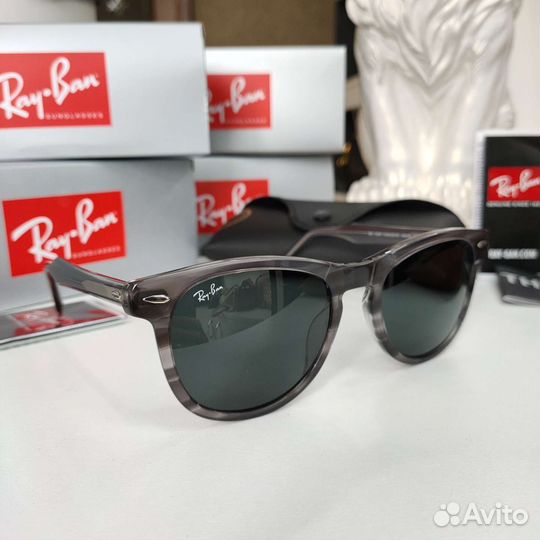 Солнцезащитные очки Ray-Ban Eagleeye RB2398