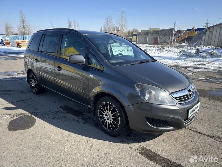 Opel Zafira 1.8 AMT, 2012, 270 000 км
