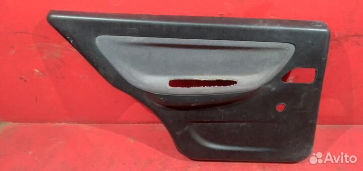 Обшивка задней левой двери Чери Амулет