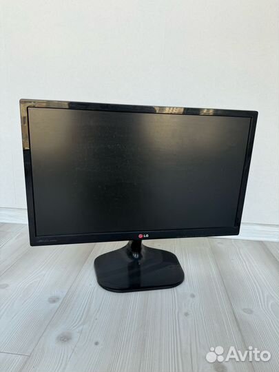 Монитор для компьютера