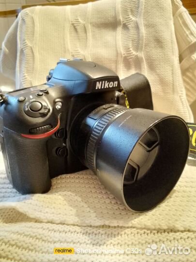 Зеркальный фотоаппарат Nikon D800