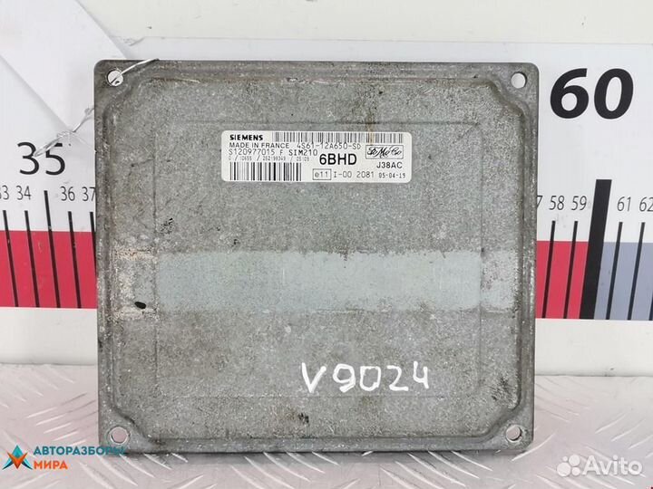 Блок управления двигателем Ford Fiesta 5 2006