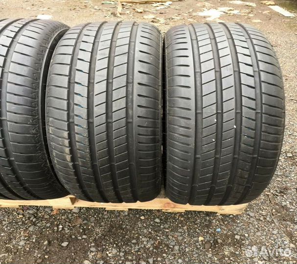 Bridgestone Alenza 001 285/45 R22