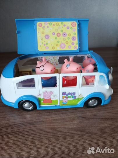 Игрушка автобус свинка Пеппа