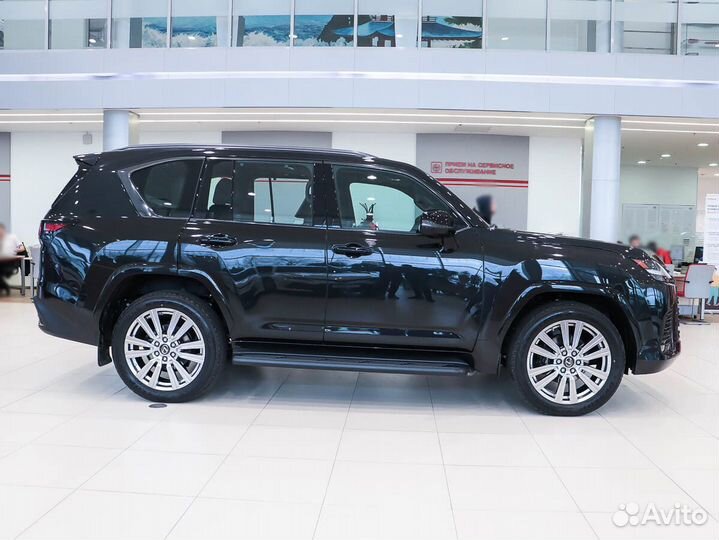 Lexus LX 3.5 AT, 2022