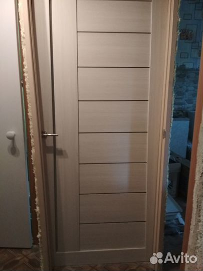 Дверь межкомнатная б/у в отличном состоянии