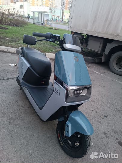 Электроскутер Yadea G30-M Sport Edition