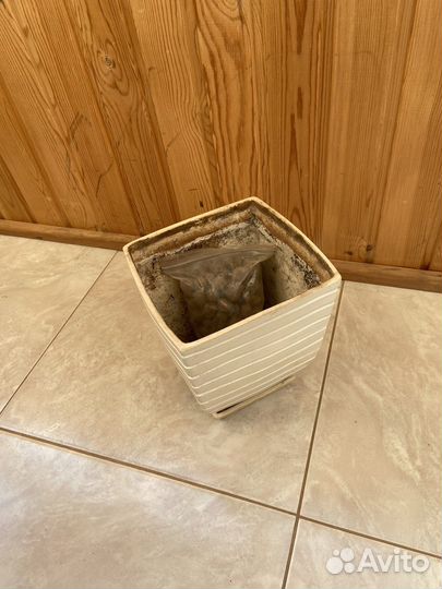 Горшок для цветов белый керамика большой