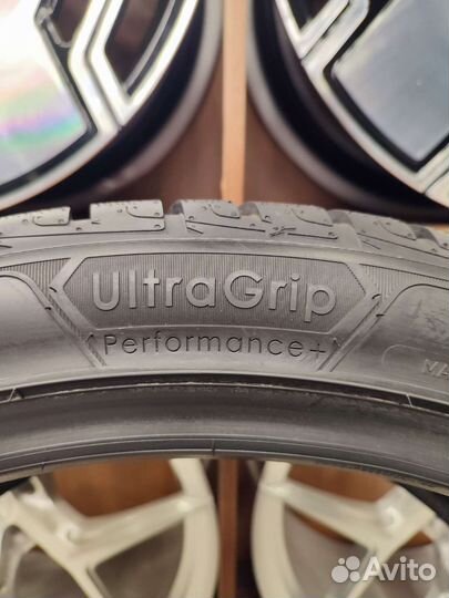 Goodyear UltraGrip Performance+ 275/40 R22 107V