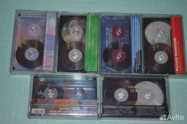 Аудиокассеты и диски со студийными записями