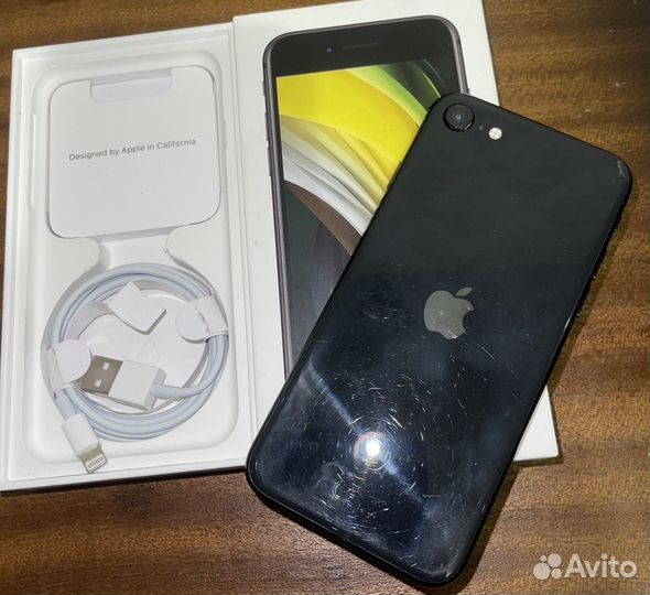 iPhone SE 2020 64 GB (Black)