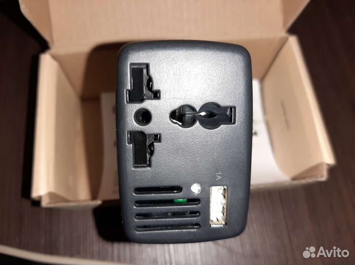 Инвертор 12/220 V