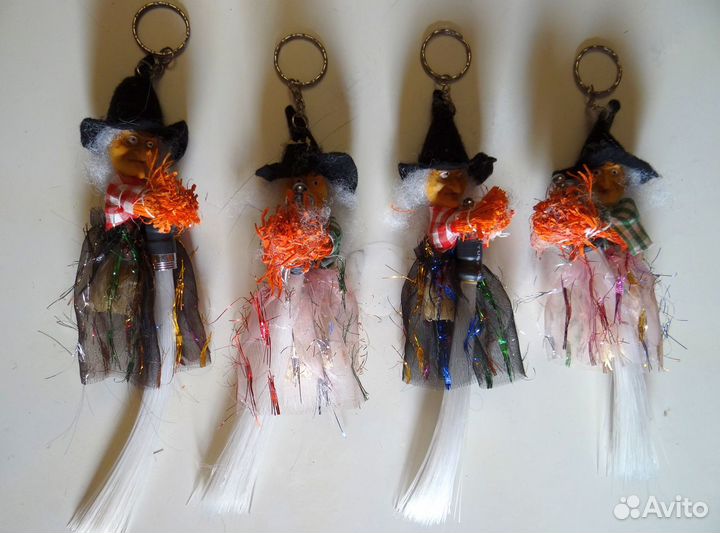 Брелки с именами, знаки зодиака, марка авто и др