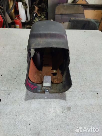 Кожух рулевой колонки mitsubishi lancer 7