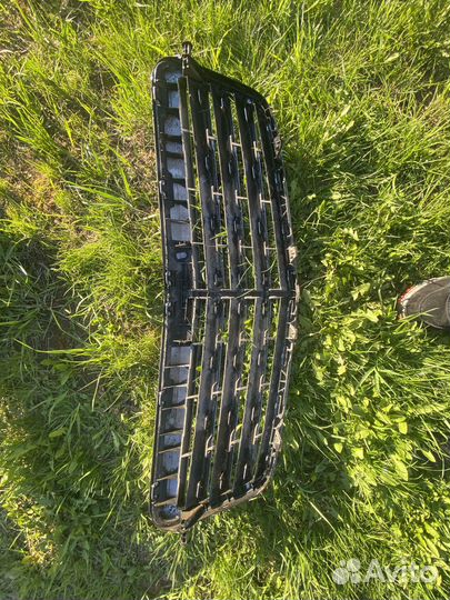 Решетка радиатора на mercedes w 212