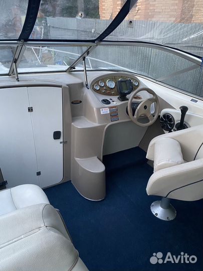 Продается катер Bayliner 210 CU (2004 года)