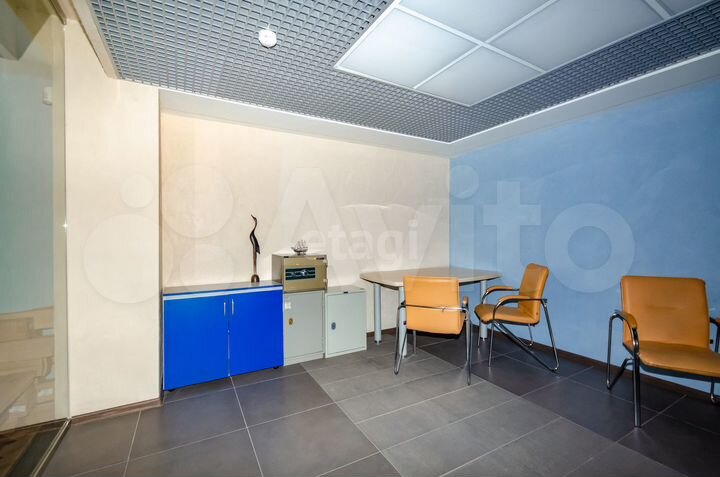 Продам офисное помещение, 350 м²