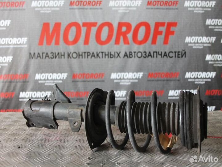 Стойка передняя правая Ниссан Серена C25 А140