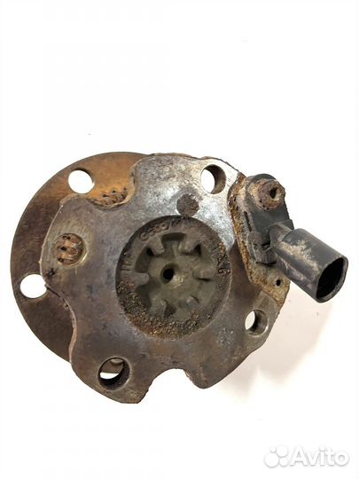 Ступица задняя VW Golf 4