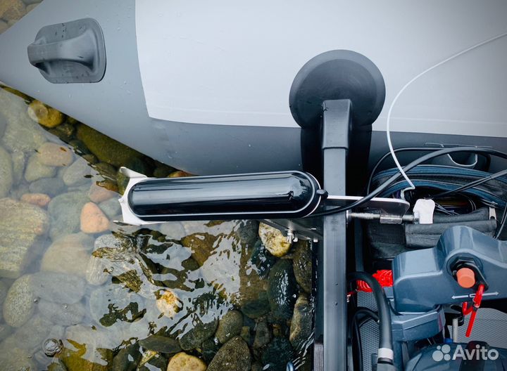 Струбцина для датчика эхолота