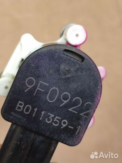 Датчик положения кузова Toyota Camry 40