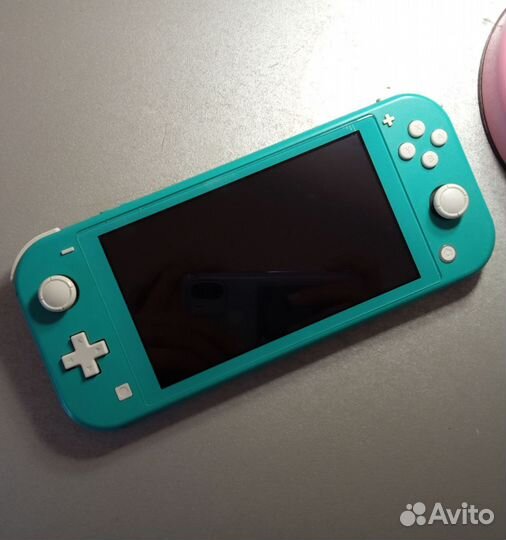 Nintendo switch lite (+в подарок чехол)