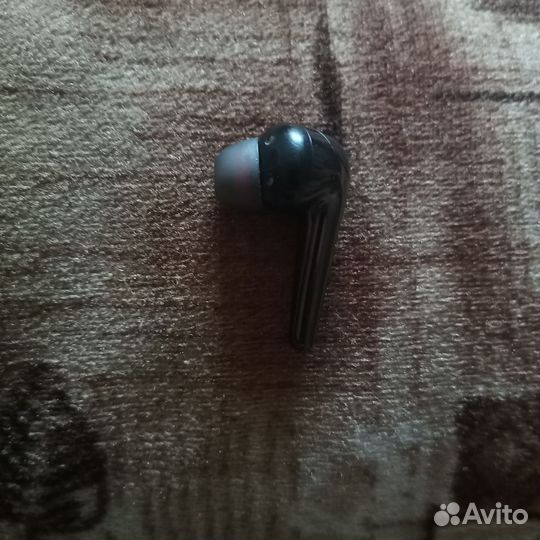 1more comfobuds правый наушник