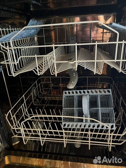 Посудомоечная машина indesit DFP584