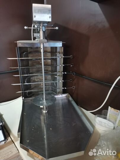 Гриль, вертел для шаурмы, шашлычница