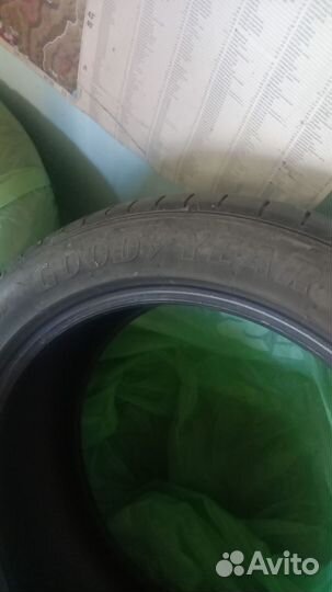 Goodyear Eagle RV-F 235/50 R18