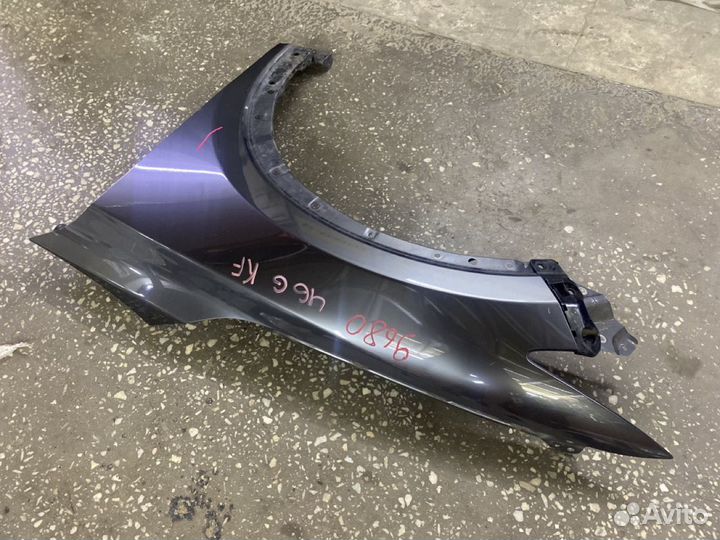 Крыло Б/У KB7W52211