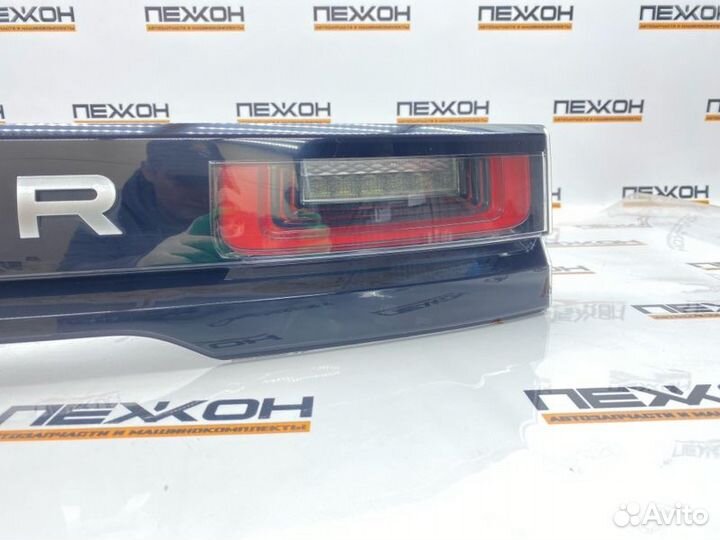 Фонарь задний Land Rover Range Rover Velar L560