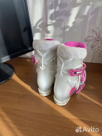 Горнолыжные ботинки детские