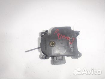 Моторчик заслонки печки MR500671