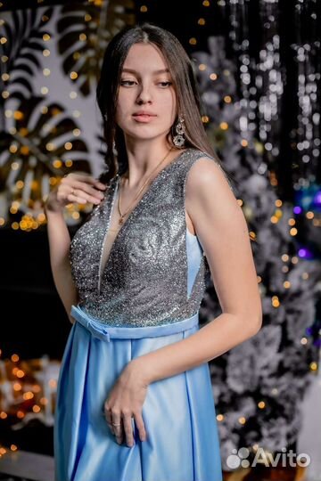 Вечернее платье