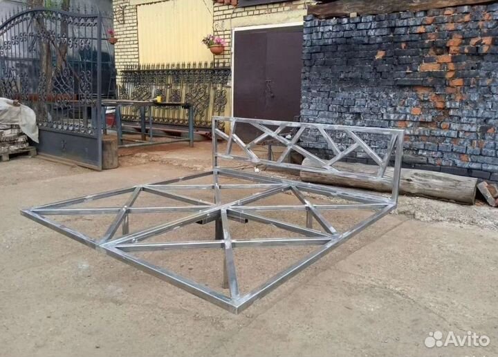 Кровать сварная