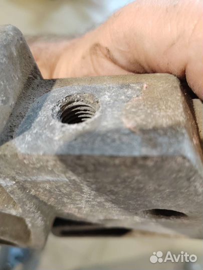 Кронштейн двигателя 1.8/2.0 tsi gen 3