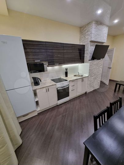 1-к. квартира, 42 м², 9/10 эт.