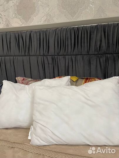 Пара подушек