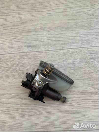 Машинка сцепления на mv agusta brutale 750