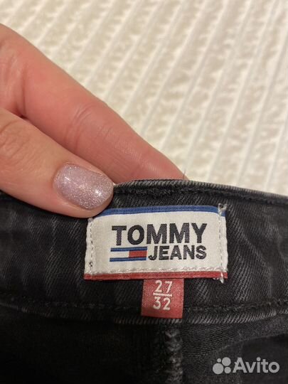 Джинсы tommy jeans