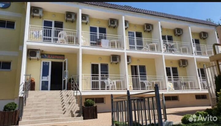 Горничная с проживанием на море